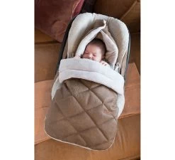 Rock Voetenzak Autostoel - Oker -Baby Bonanza baby s only rock voetenzak autostoel oker 2