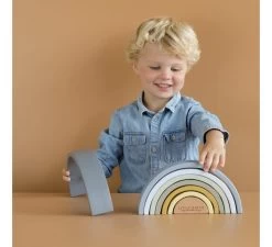 Little Dutch Regenboog Stapelaar - Blue 8 Little Dutch Regenboog Stapelaar - Blue -Baby Bonanza little dutch regenboog stapelaar blue 2