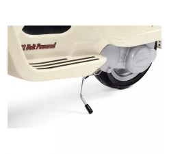 PEG PEREGO Vespa Scooter 12Volt 15 PEG PEREGO Vespa Scooter 12Volt -Baby Bonanza peg perego vespa scooter 12volt 5