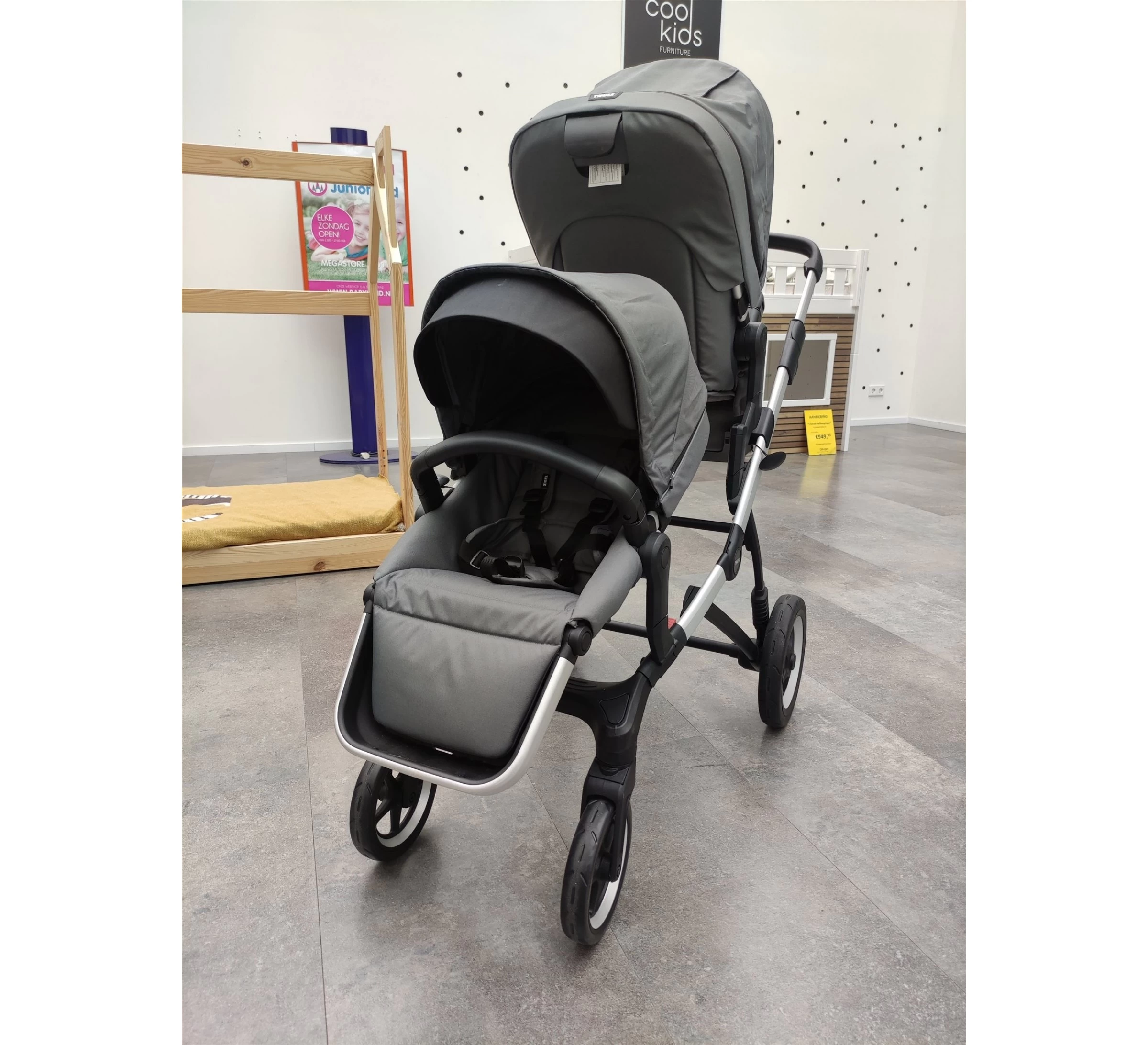 Thule Sleek Duo Kinderwagen - Showmodel 3 Thule Sleek Duo Kinderwagen - Showmodel